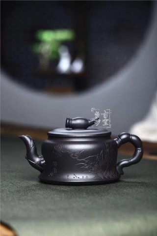 《荷趣》 《荷趣》