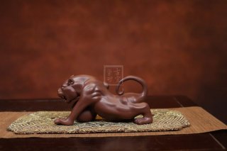 《有求必應-茶寵擺件豹》宜興紫砂紫砂壺全手工茶壺老師 《有求必應-茶寵擺件豹》宜興紫砂紫砂壺全手工茶壺老師