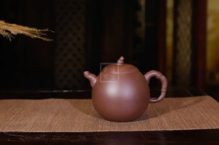 《佛肚竹》宜興紫砂壺工藝美術(shù)師手工紫泥茶壺具 《佛肚竹》宜興紫砂壺工藝美術(shù)師手工紫泥茶壺具