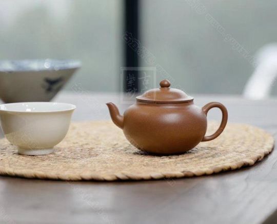 《湯婆》 《湯婆》