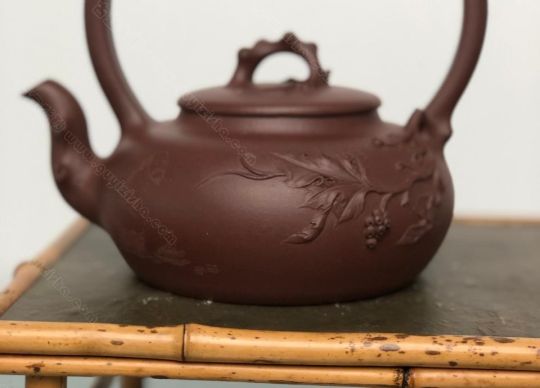 葡萄提梁壺 葡萄提梁壺