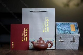 《華穎》 《華穎》