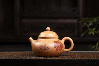 《容天》宜興紫砂壺助理工藝美術(shù)師手工段泥容天茶壺茶具紫砂泡茶 《容天》宜興紫砂壺助理工藝美術(shù)師手工段泥容天茶壺茶具紫砂泡茶