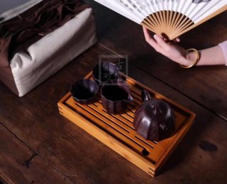 《權衡天下》 《權衡天下》