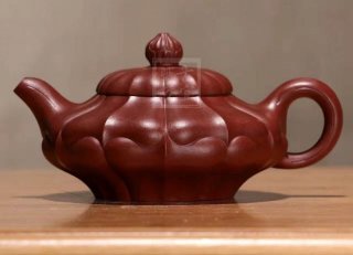 《合菱》宜興紫砂壺工藝美術(shù)師全手工大紅袍泡茶壺合菱茶具 《合菱》宜興紫砂壺工藝美術(shù)師全手工大紅袍泡茶壺合菱茶具