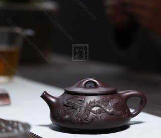 《雙龍戲珠》 《雙龍戲珠》