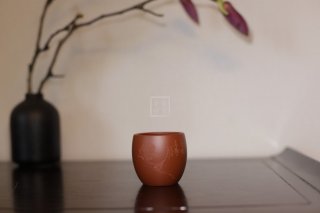 《荷塘清趣品茗杯》宜興大紅袍手工紫砂壺茶具 《荷塘清趣品茗杯》宜興大紅袍手工紫砂壺茶具