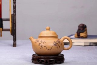 《容天(刻花鳥)》宜興紫砂壺段泥助理工藝美術(shù)師全手工茶壺容天茶具 《容天(刻花鳥)》宜興紫砂壺段泥助理工藝美術(shù)師全手工茶壺容天茶具