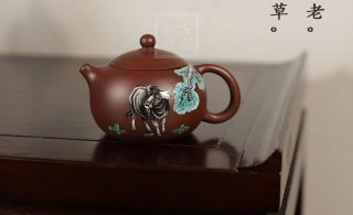 《十二生肖丑牛西施》 《十二生肖丑牛西施》