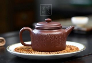 《精品德鐘》 《精品德鐘》