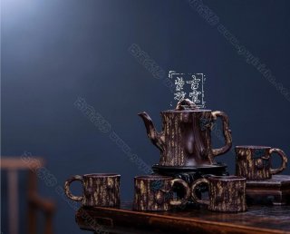 《松樁套組》 《松樁套組》